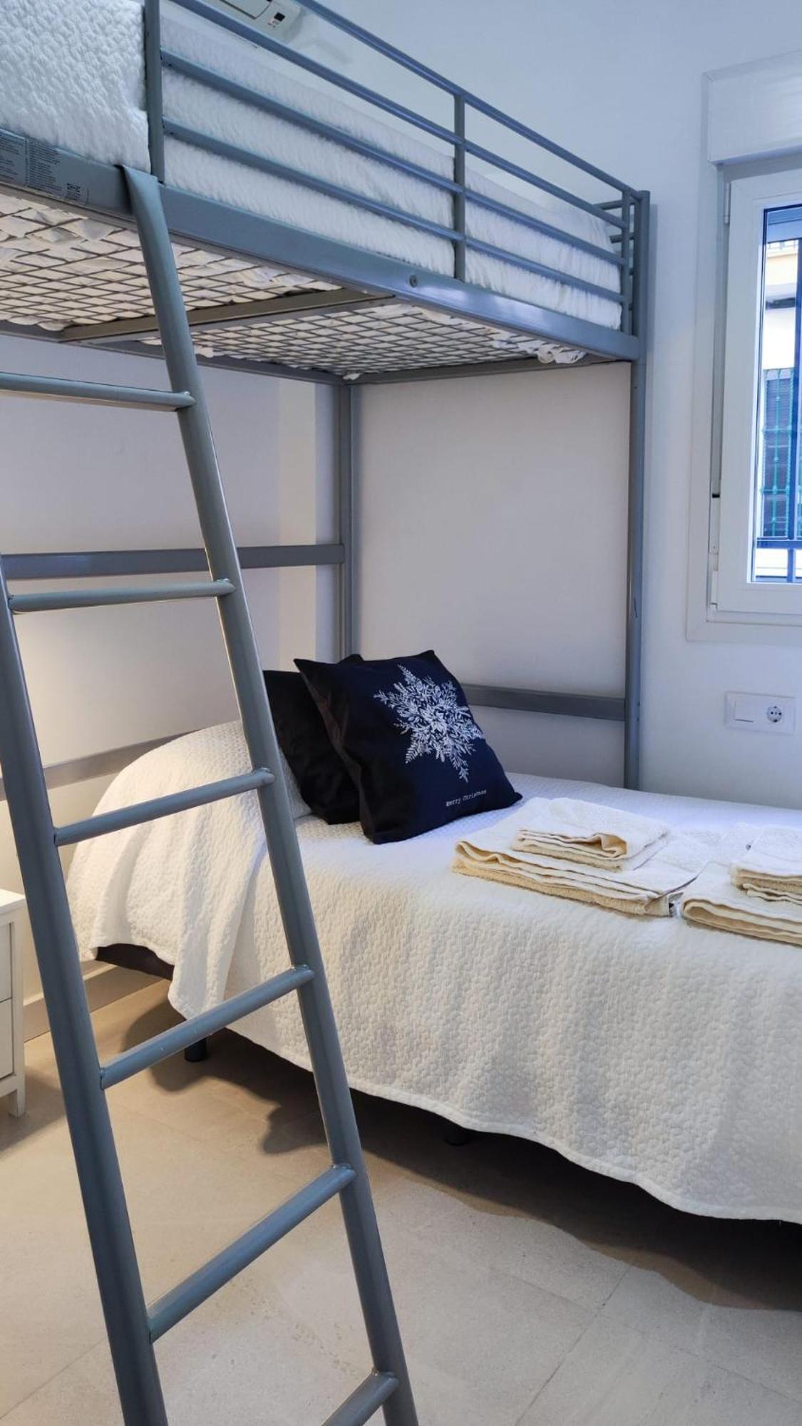 Mensaque Triana, 2 Apartamento